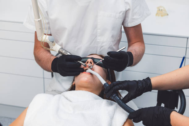 Best Emergency Tooth Extraction in Wolcottville, IN